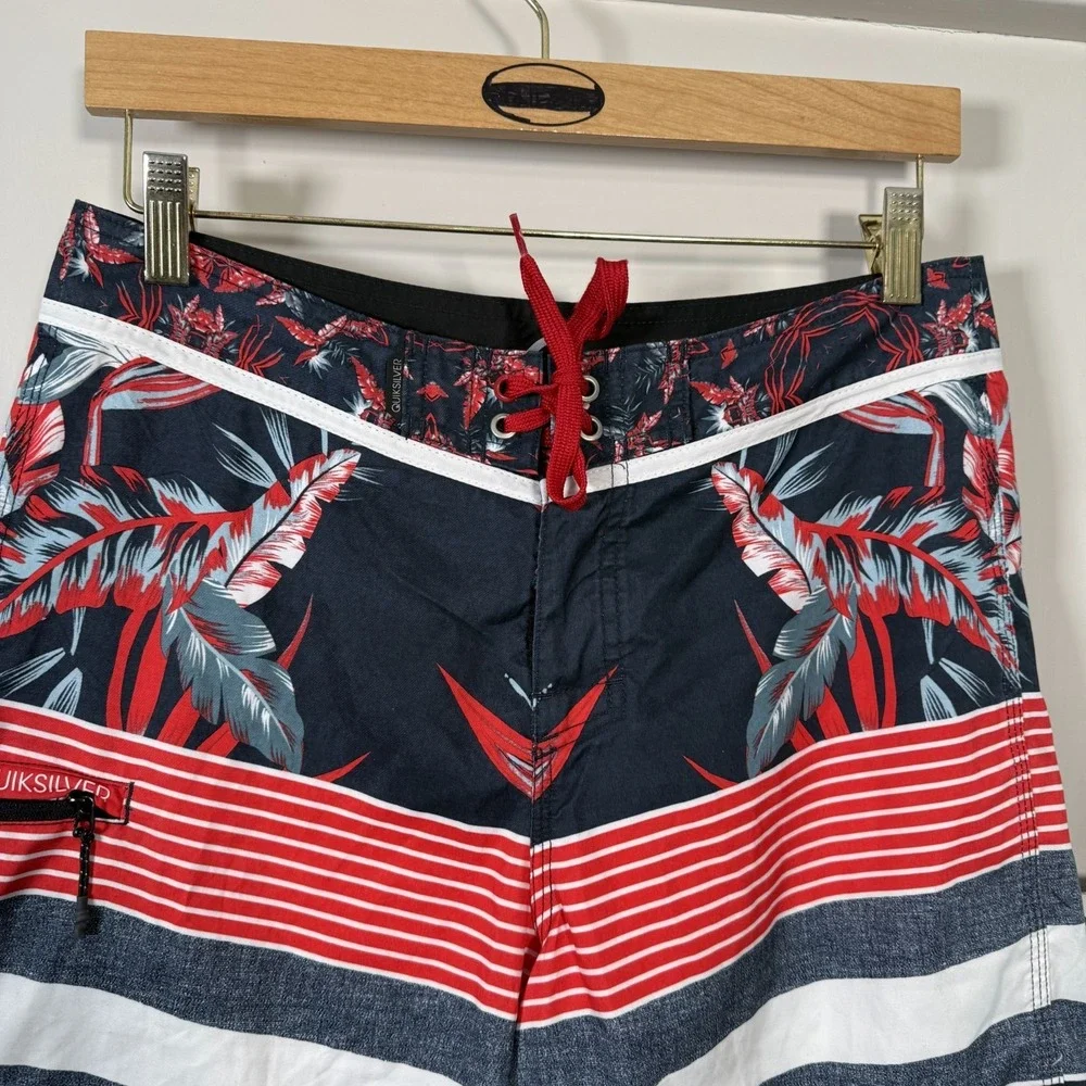 Quiksilver‎ Board Shorts Men's Navy Red Striped Drawstring Tropical Beach - 30